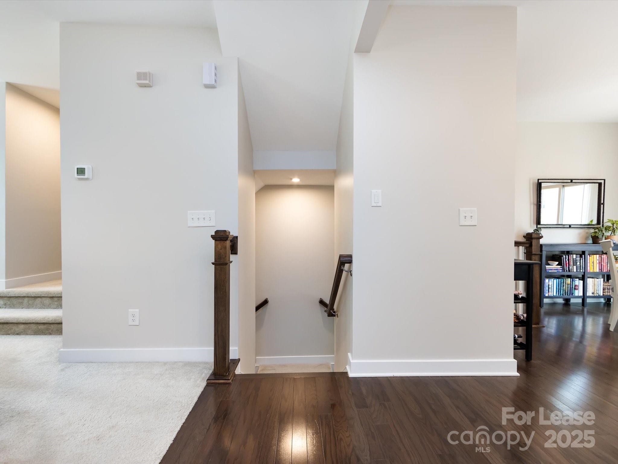 Townes of Oakhurst - Residential Lease