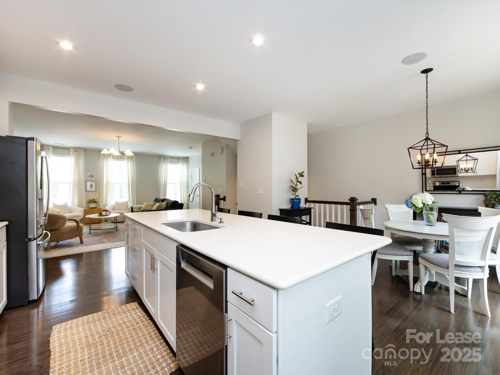 Townes of Oakhurst - Residential Lease