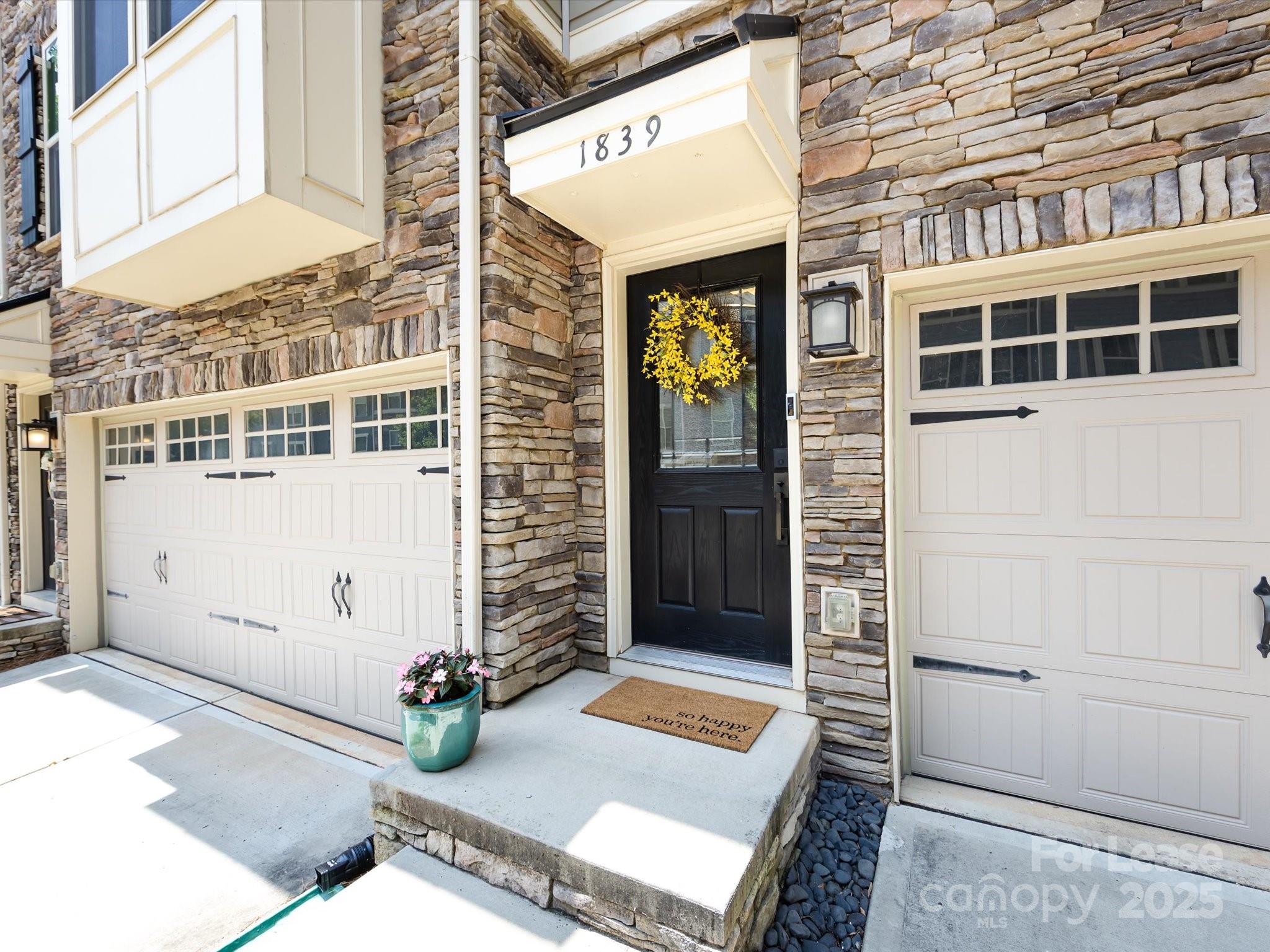 Townes of Oakhurst - Residential Lease