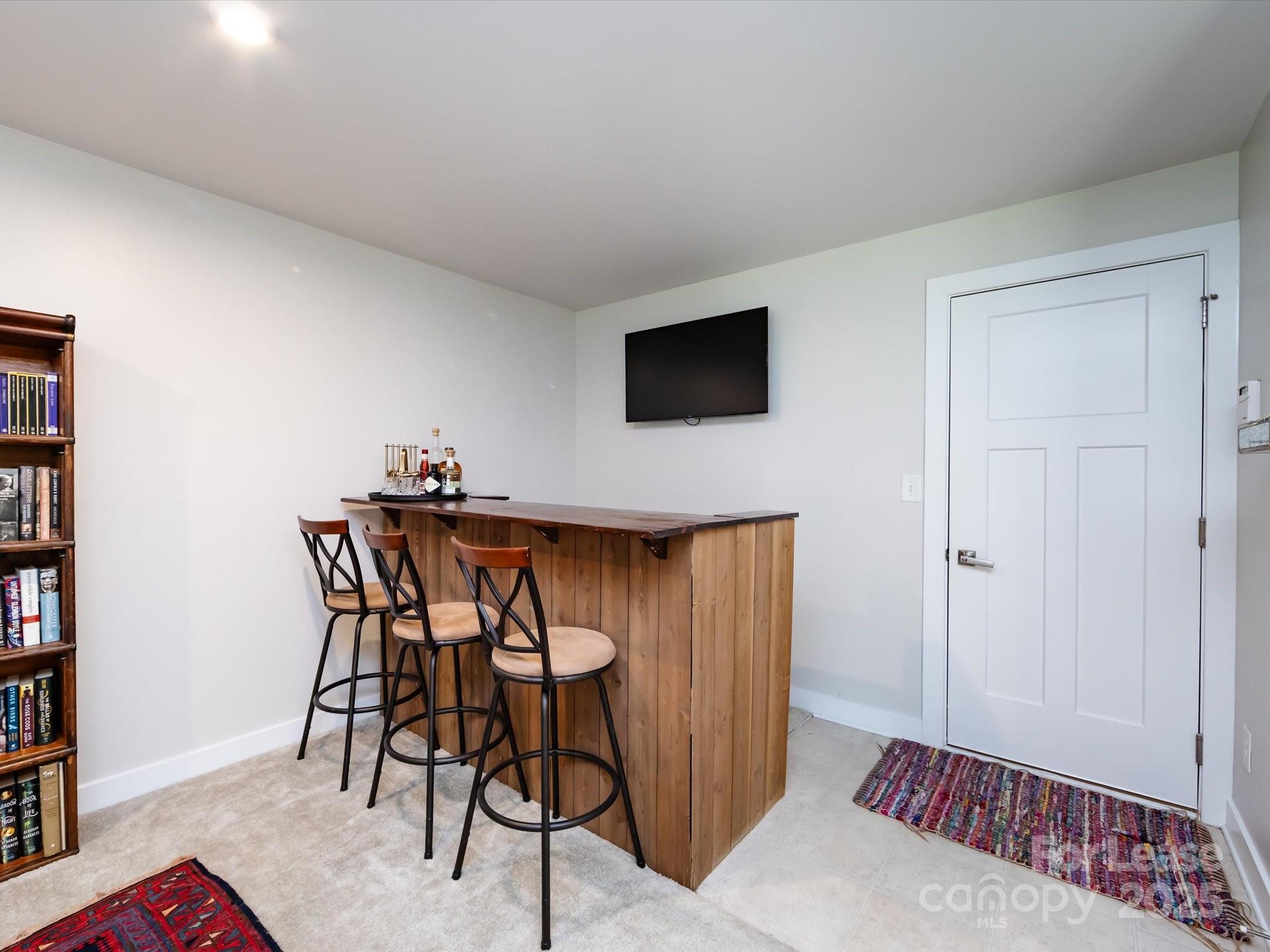 Townes of Oakhurst - Residential Lease