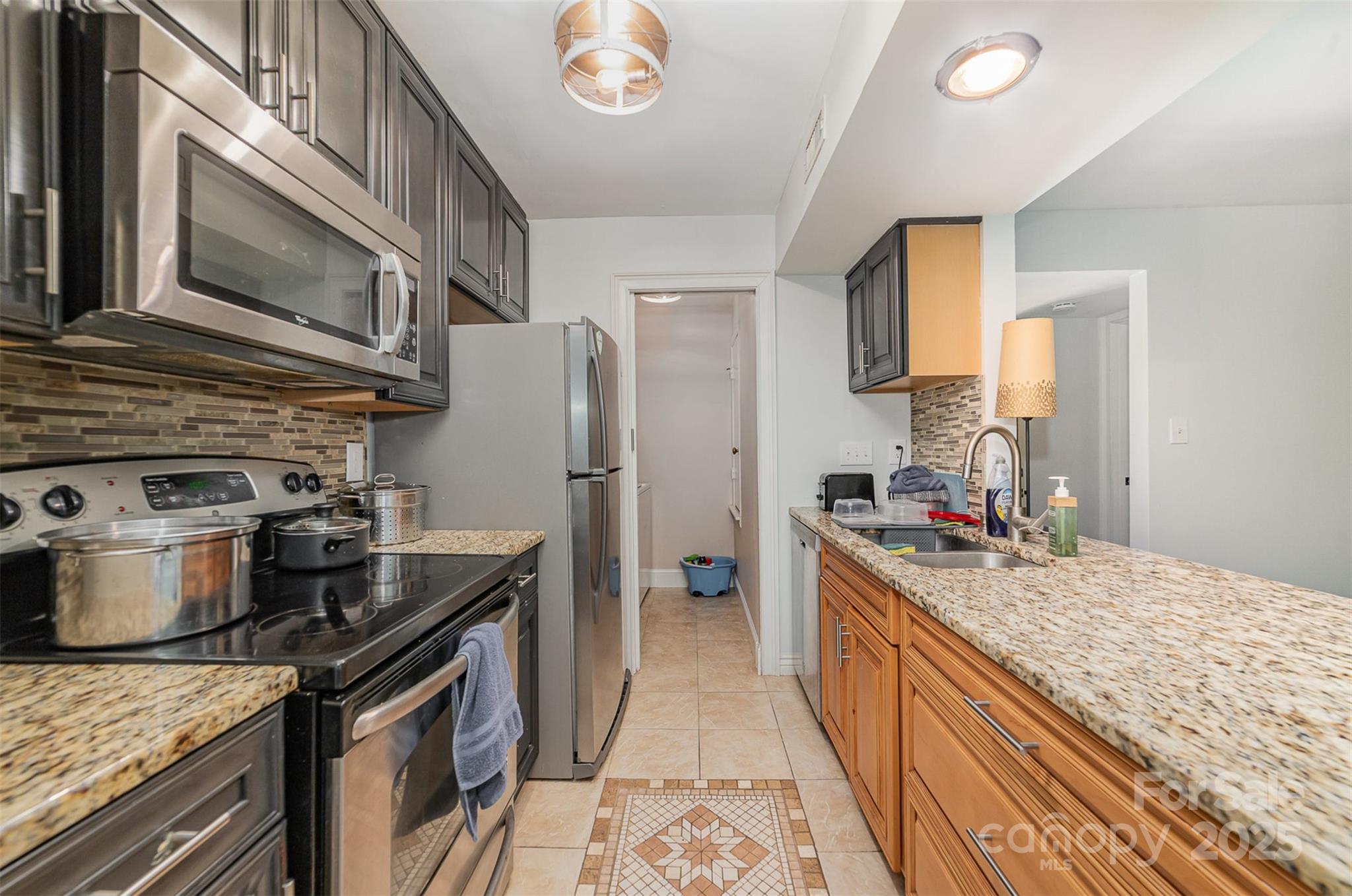 11049 Cedar View Road