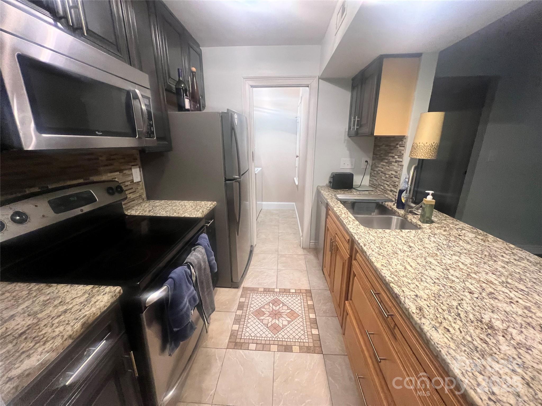 11049 Cedar View Road