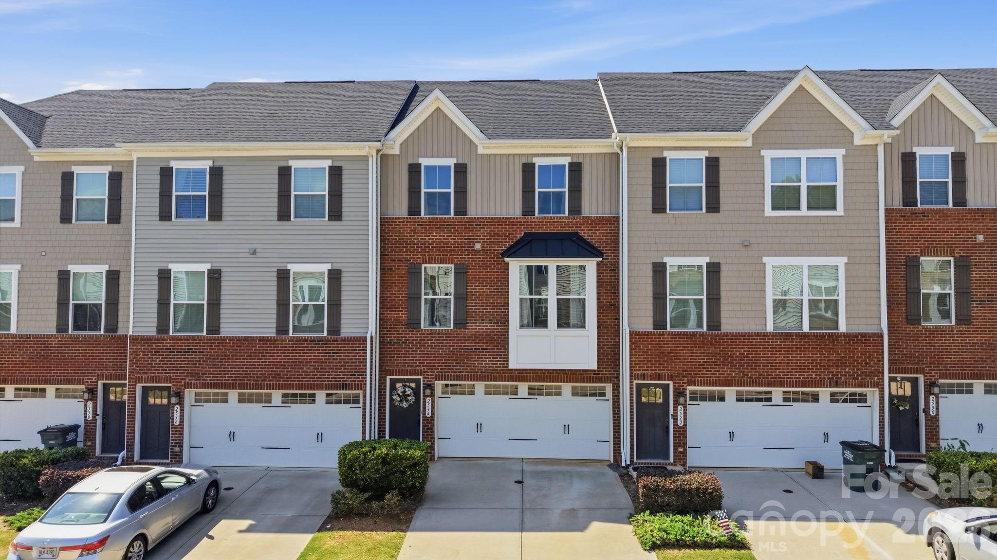 2534 Grantham Place Drive