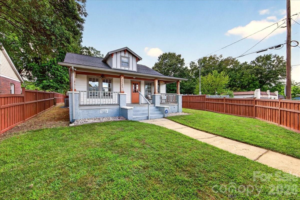 3331 Tuckaseegee Road