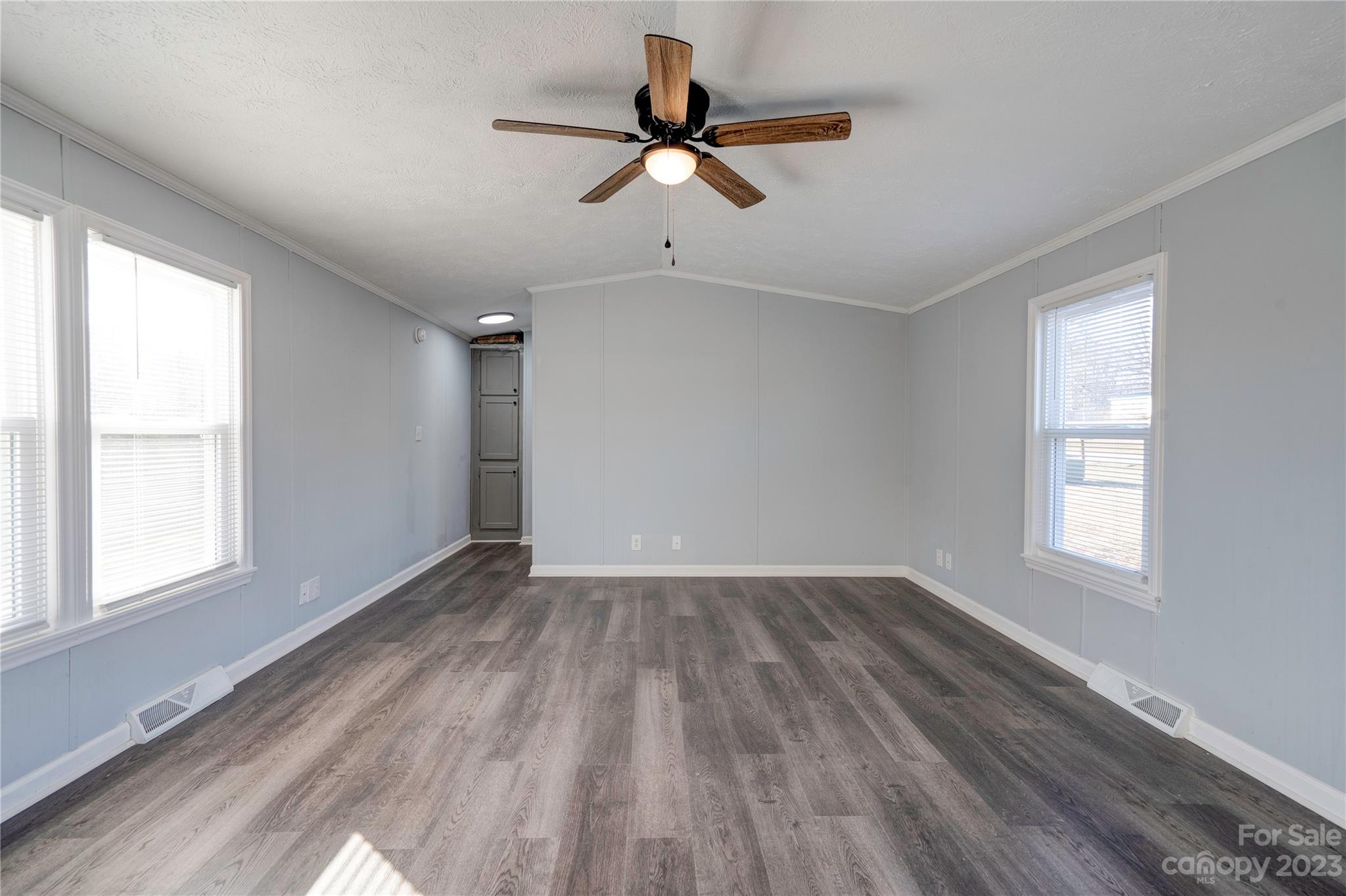 Deer Meadow - Residential