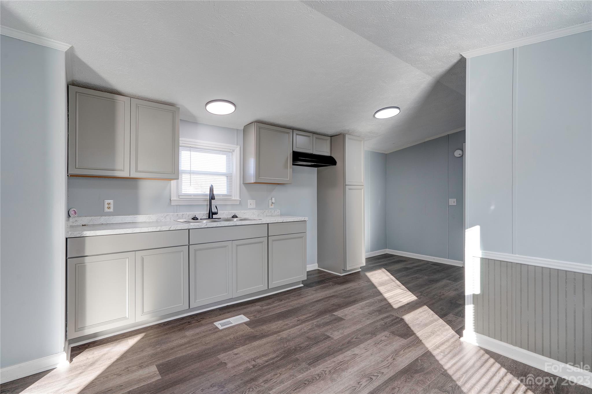 Deer Meadow - Residential