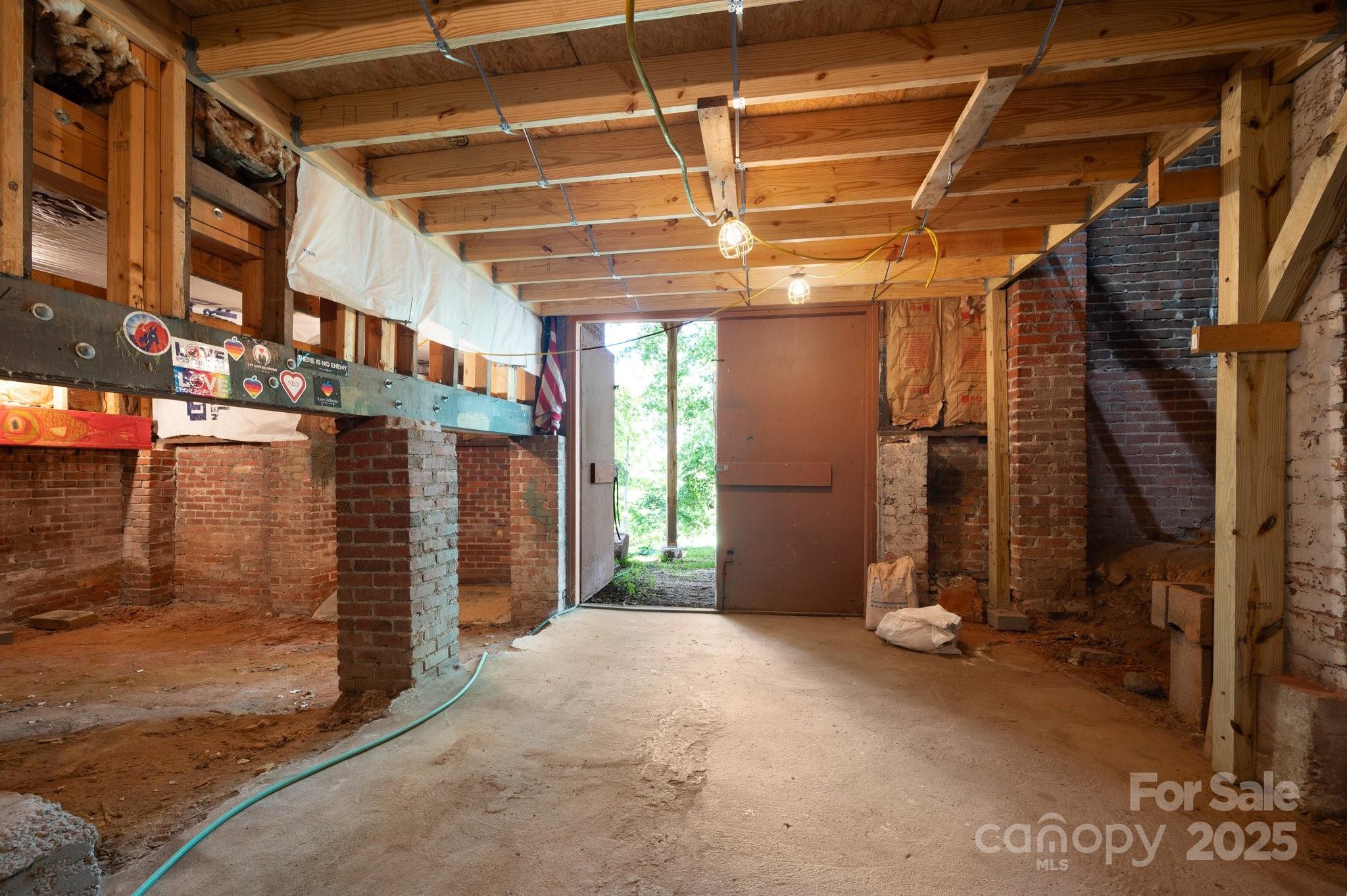 Montford Hills - Residential