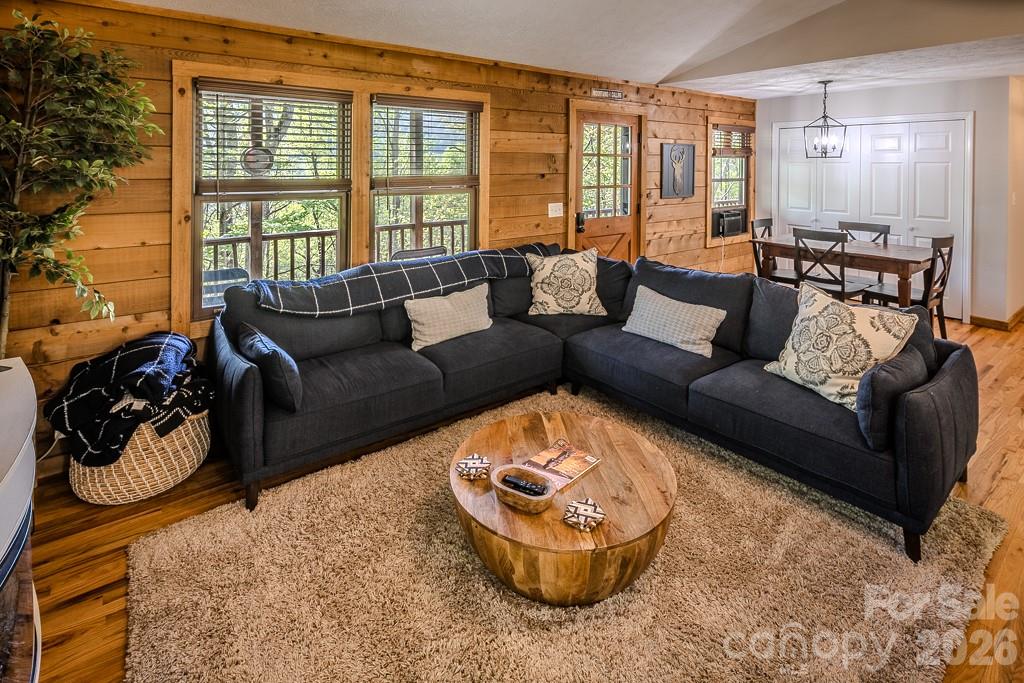 239 Dutch Treat Road