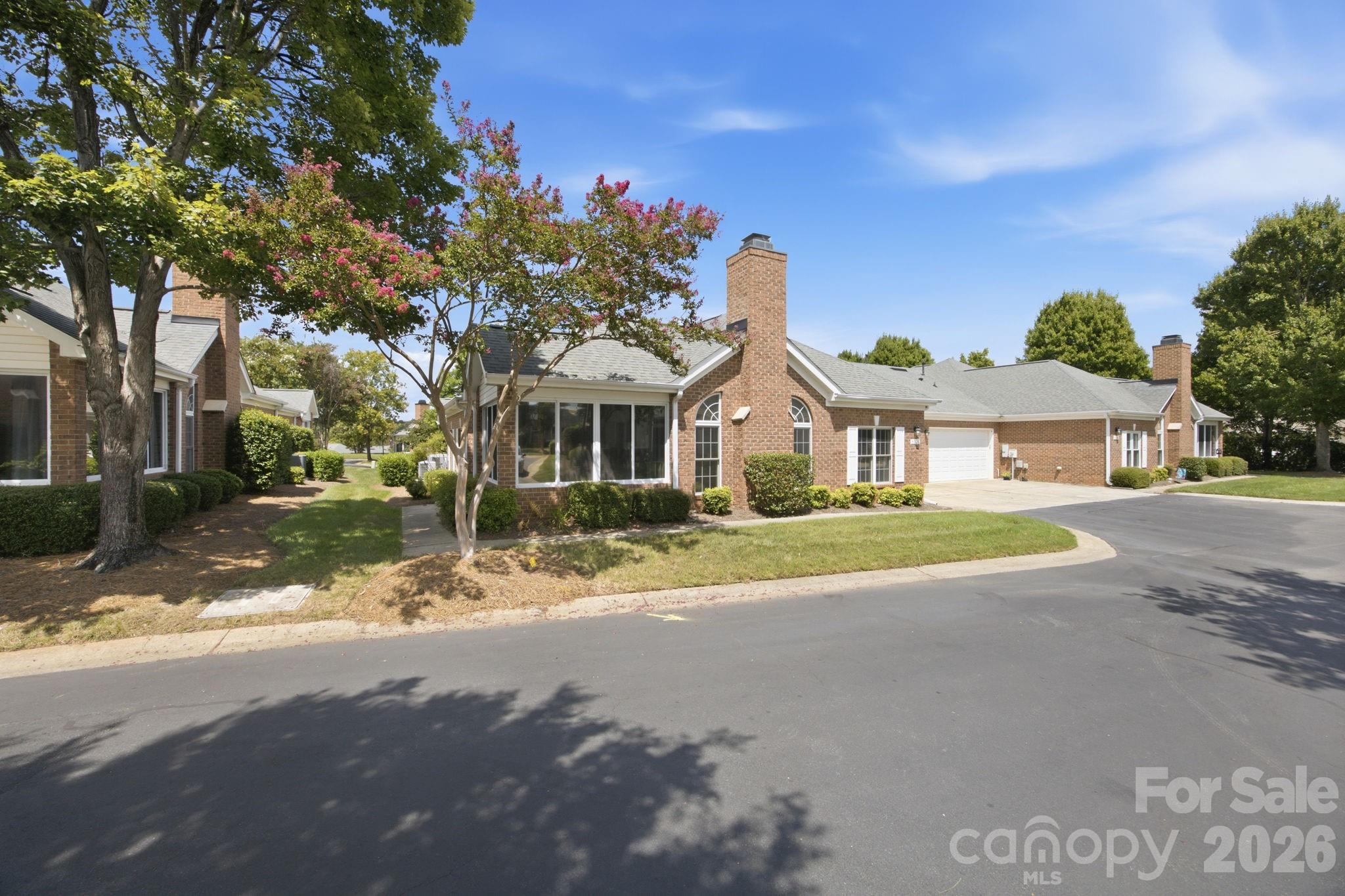 8528 Highland Glen Drive