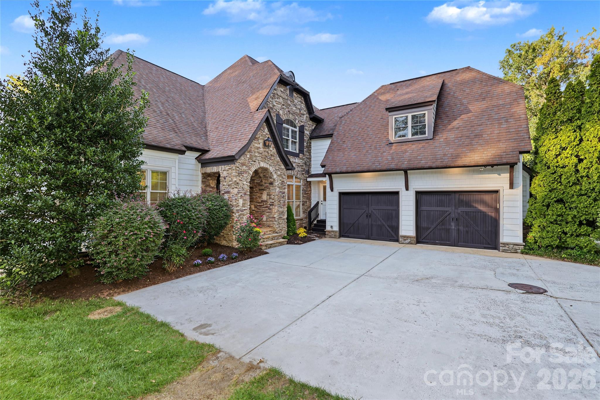 4934 Spalding Place