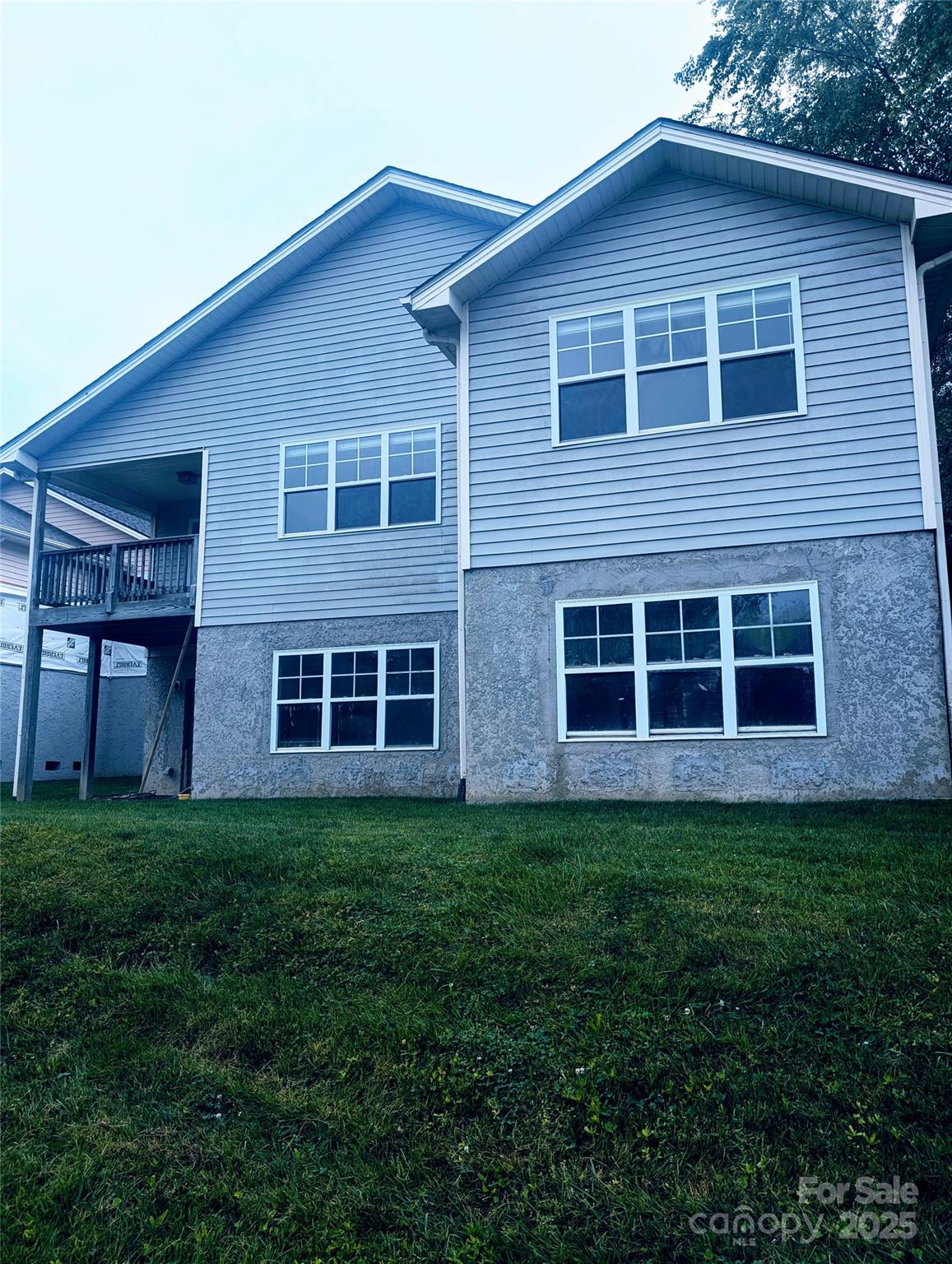 158 Clear Creekside Drive
