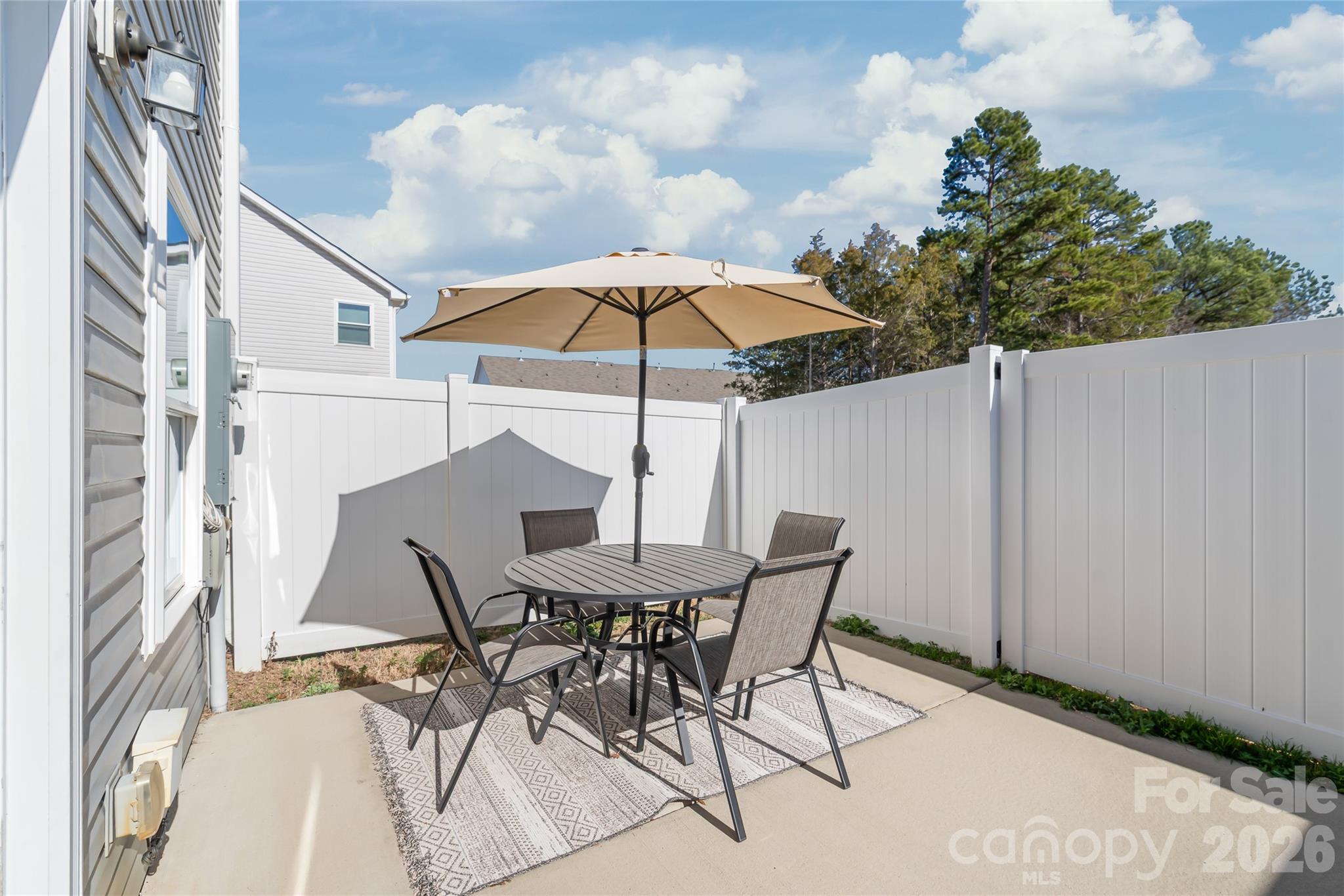 Poplin Glen - Residential