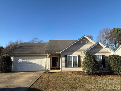 Photo of 12631 Cumberland Crest Drive, Huntersville, NC 28078 (MLS # 4336606)