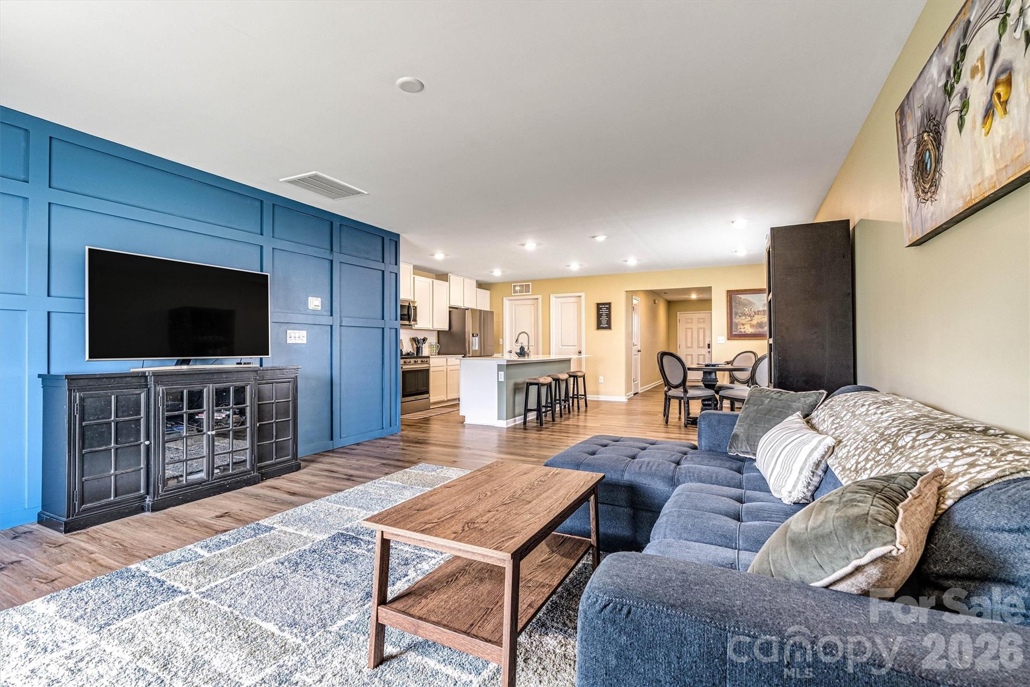 2913 Legacy Ridge Lane