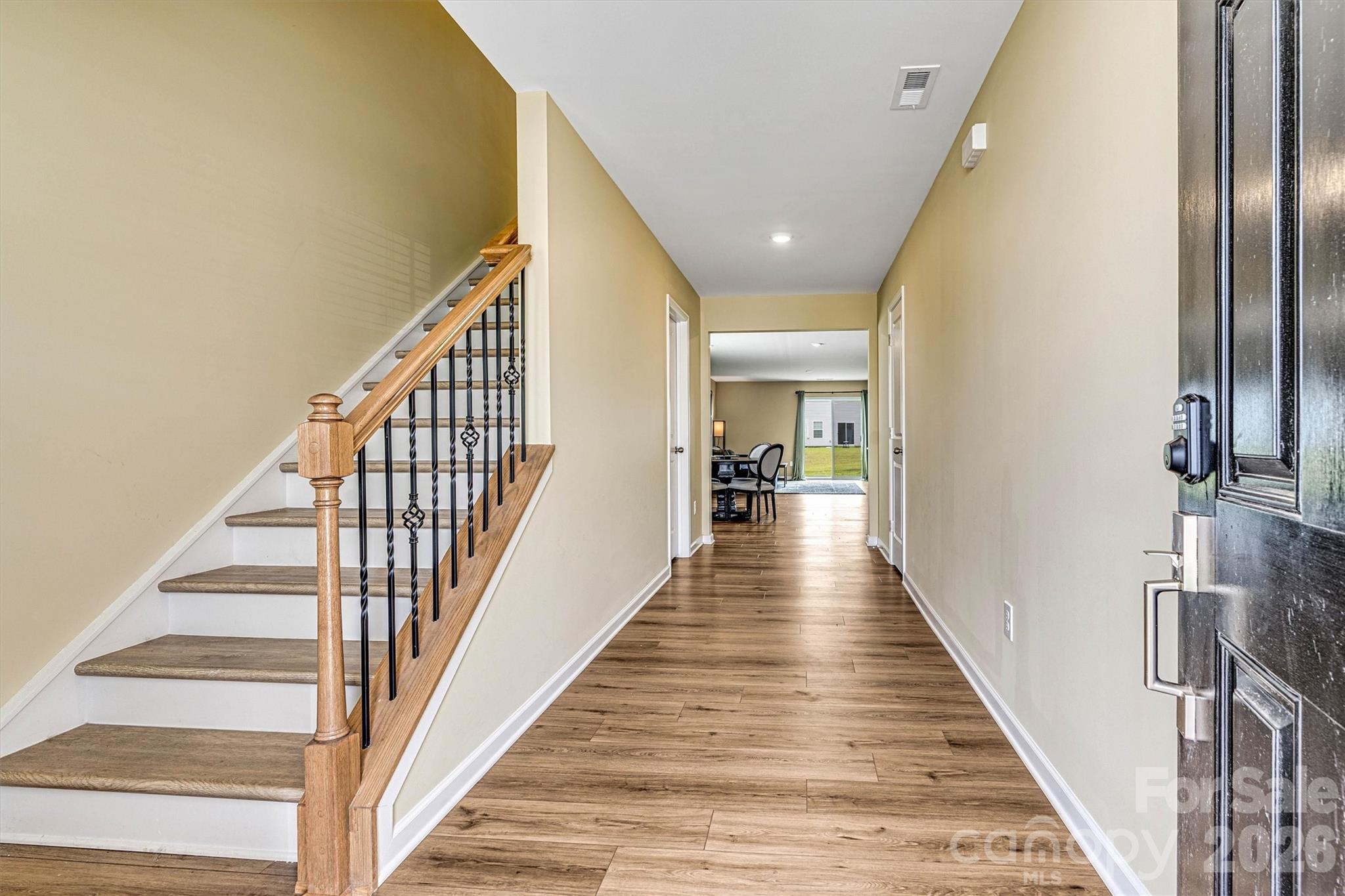 2913 Legacy Ridge Lane
