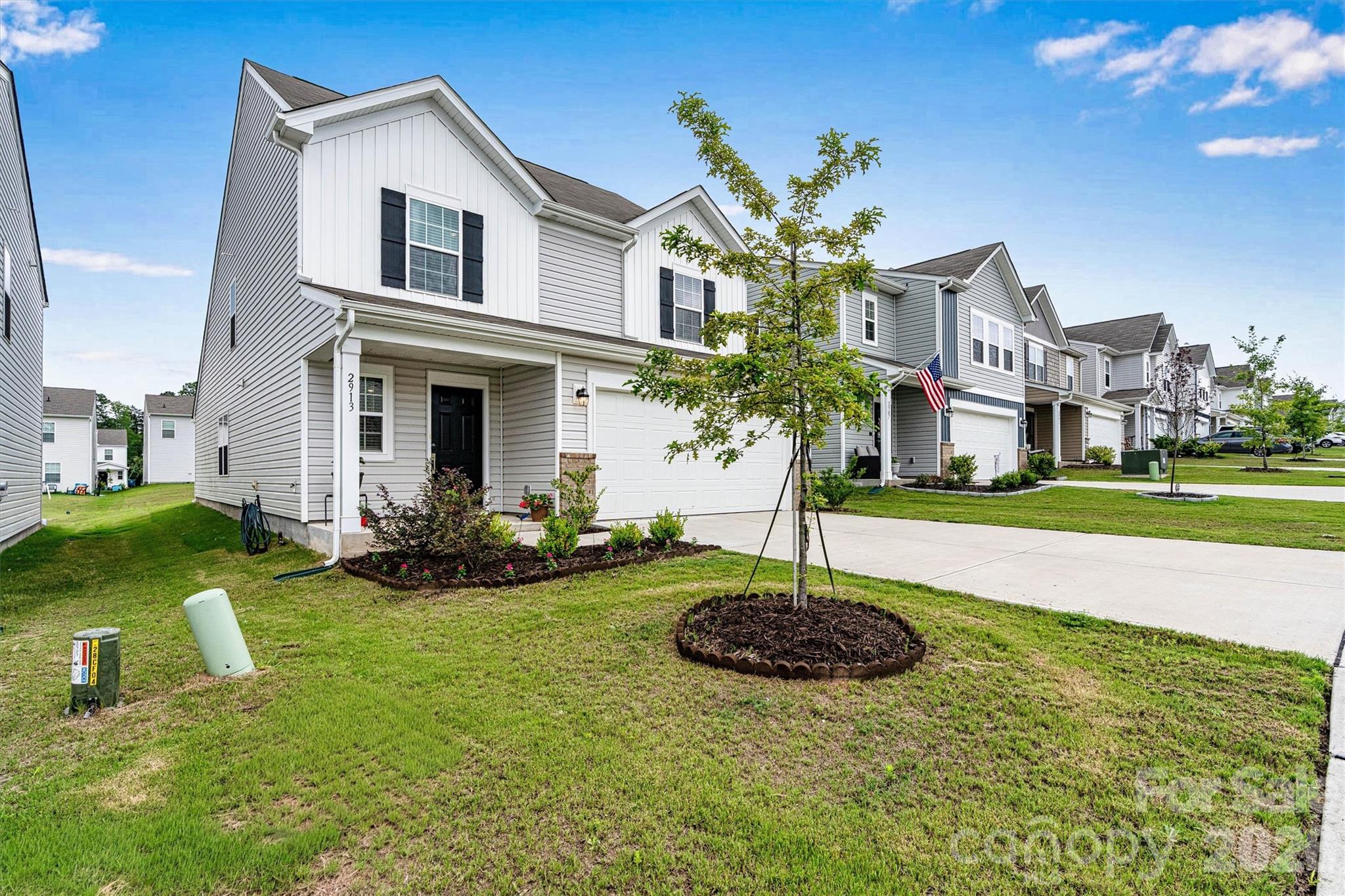 2913 Legacy Ridge Lane