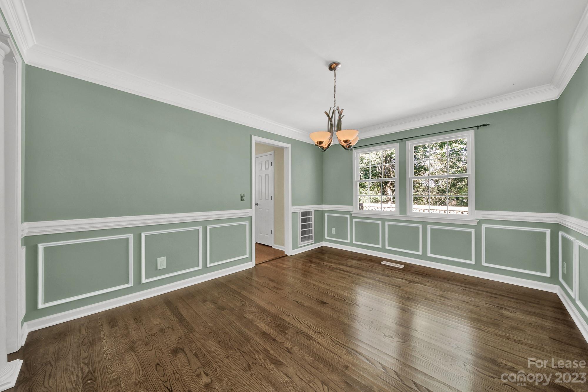 Woodside Falls - Residential Lease