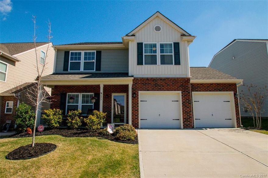 {Welcome Home} This meticulously maintained home boast a large open floor plan with neutral paint throughout.  Plenty of cabinets, upgraded granite, and entertaining island will give your friends kitchen envy. Upstairs has a nice open loft, with 3 great sized bedrooms. The oversized master suite has double sinks, and leads into a huge walk in closet. The laundry room  is located on second floor just for easy access. Schedule your showing now, do not miss out on this fantastic home.