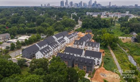 Photo of 2713 Rozzelles Ferry Road, Charlotte, NC 28208 (MLS # 4313742)