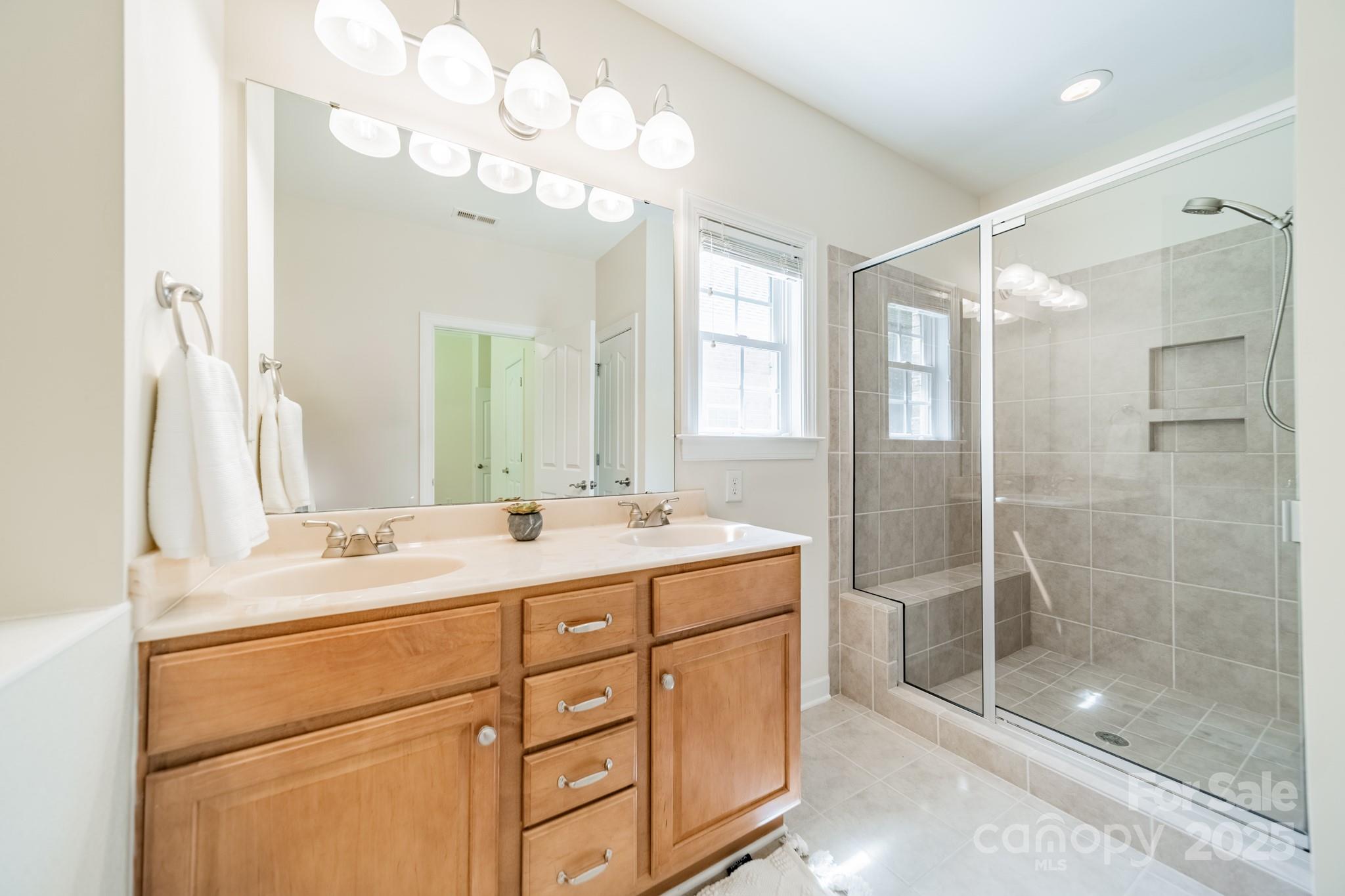 Waterford Glen - Residential