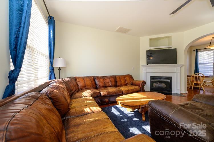 8422 Chaceview Court
