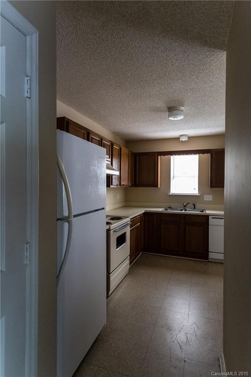 Leslie Farms - Residential