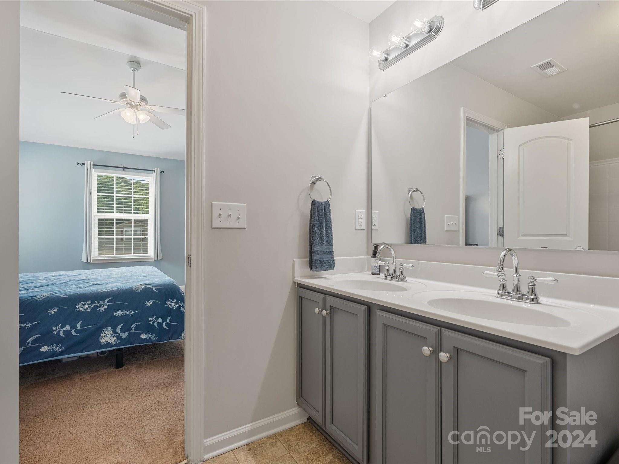 Gunnars Ridge - Residential