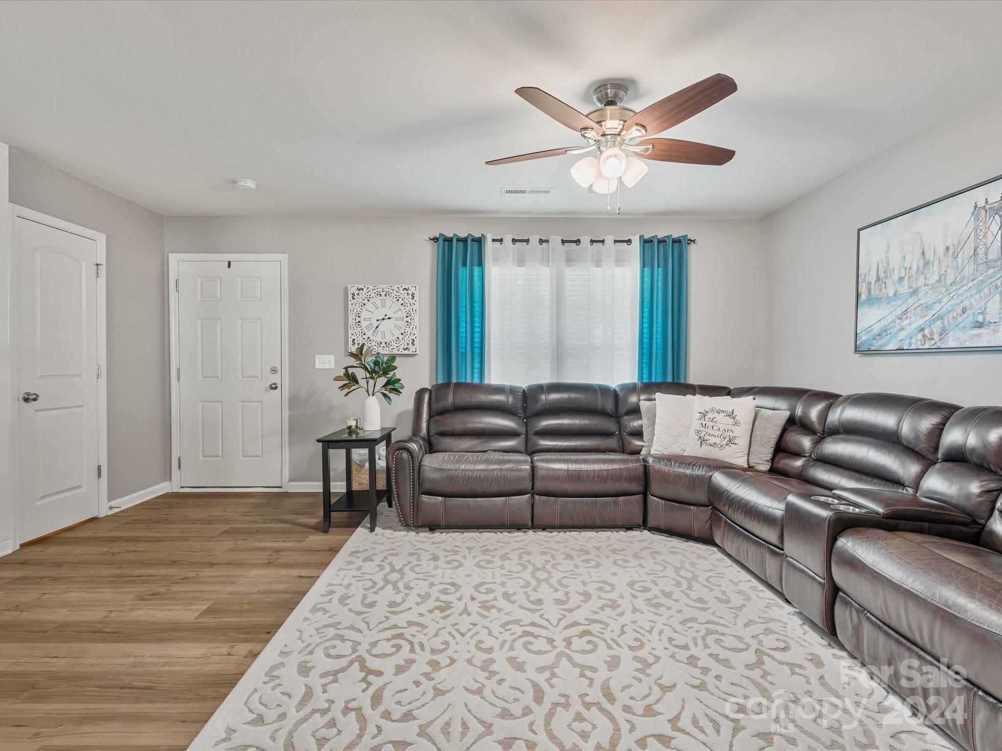 Gunnars Ridge - Residential