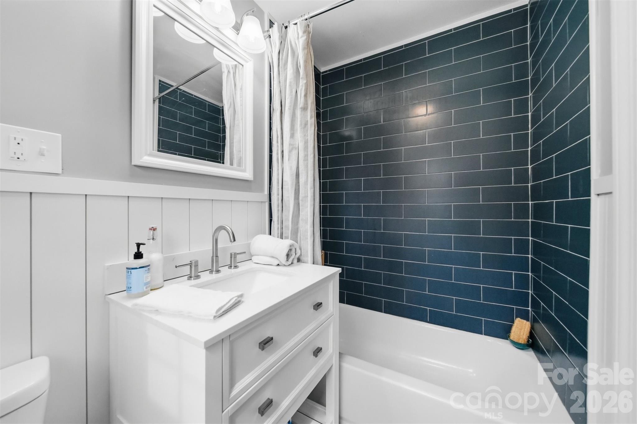 Wilburn Hunsucker Estate - Residential