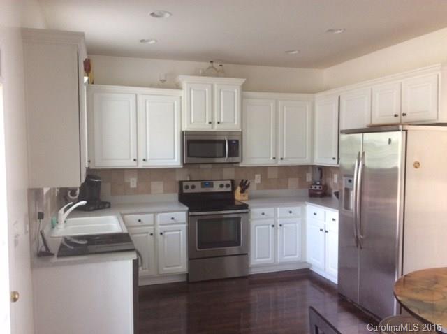 Old Stone Crossing - Residential