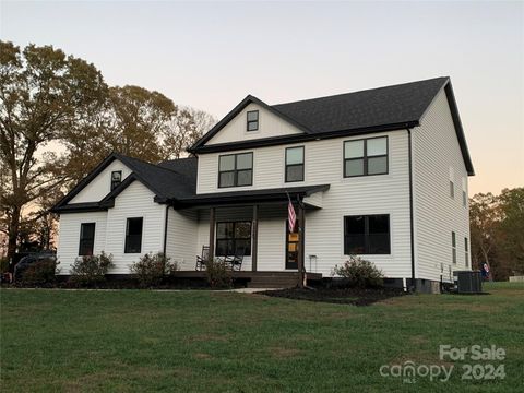 A home in Hickory