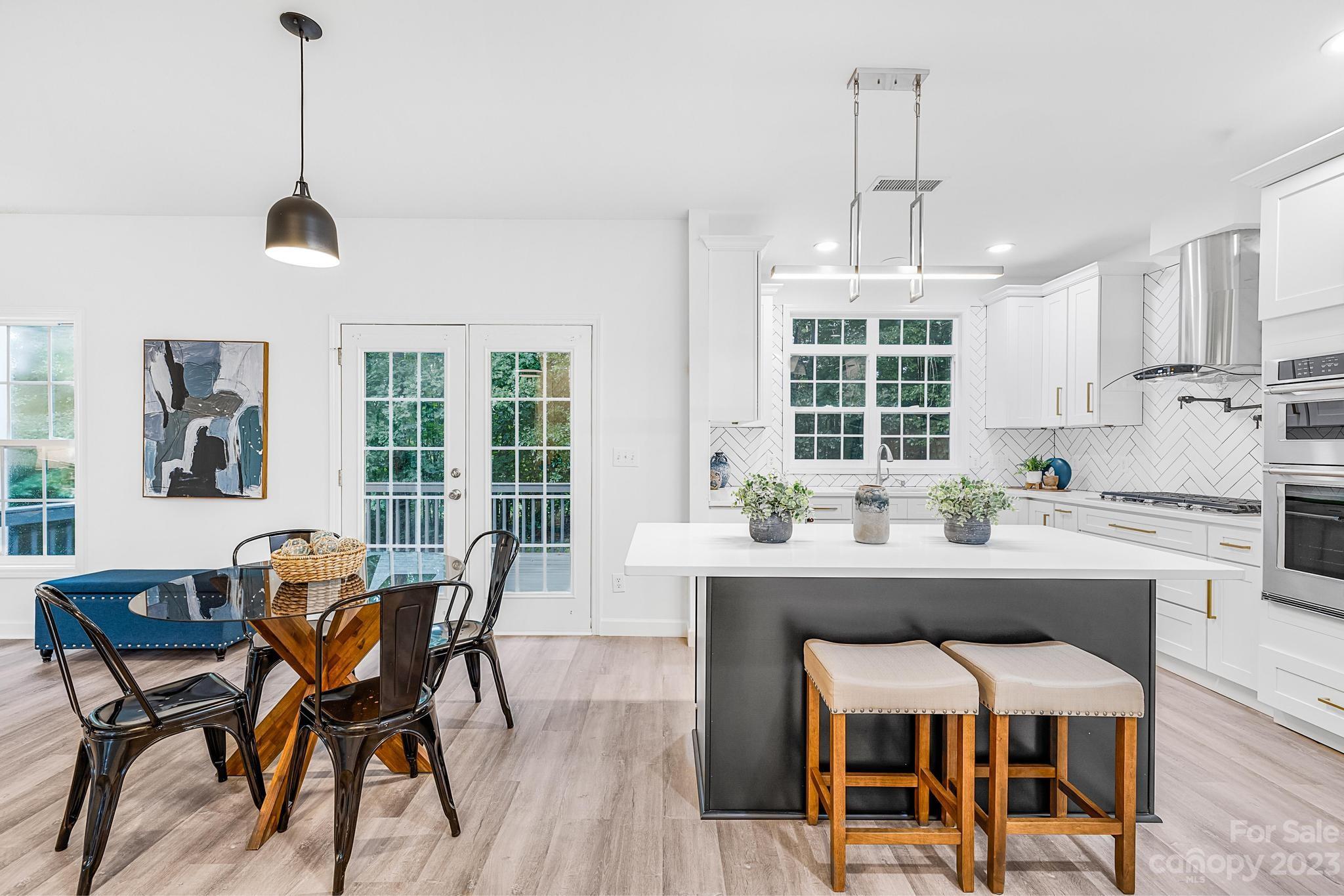 Mt Isle Harbor - Residential