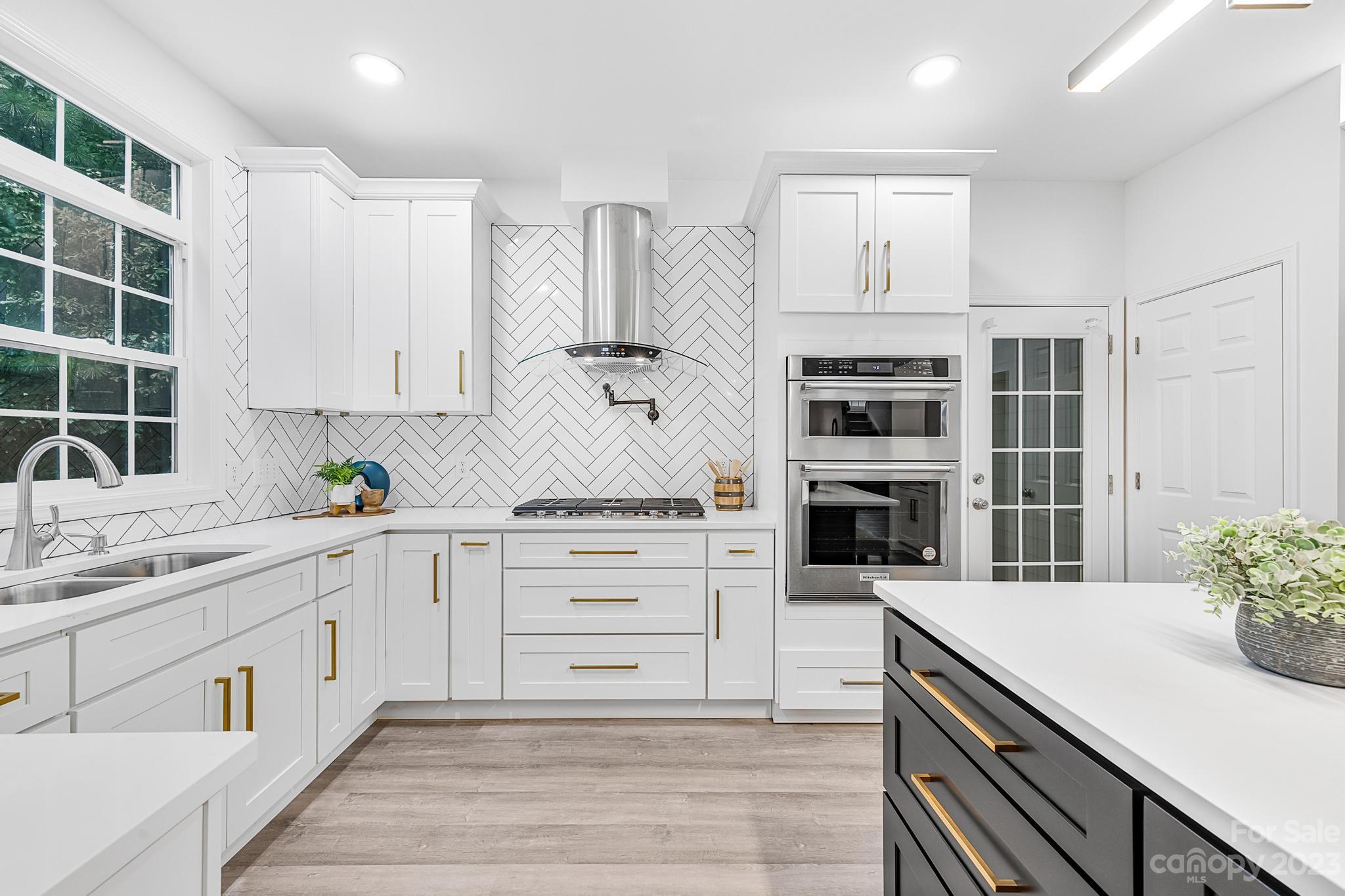 Mt Isle Harbor - Residential