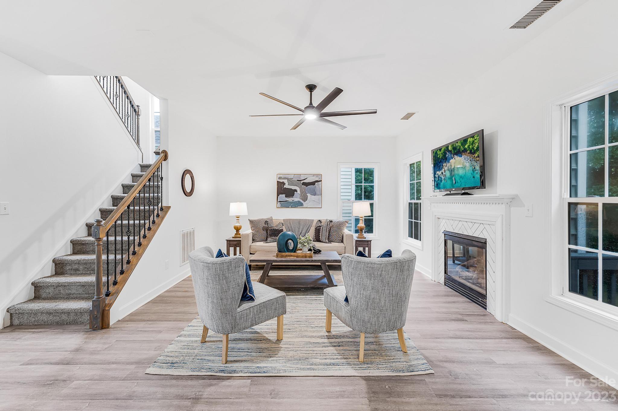 Mt Isle Harbor - Residential