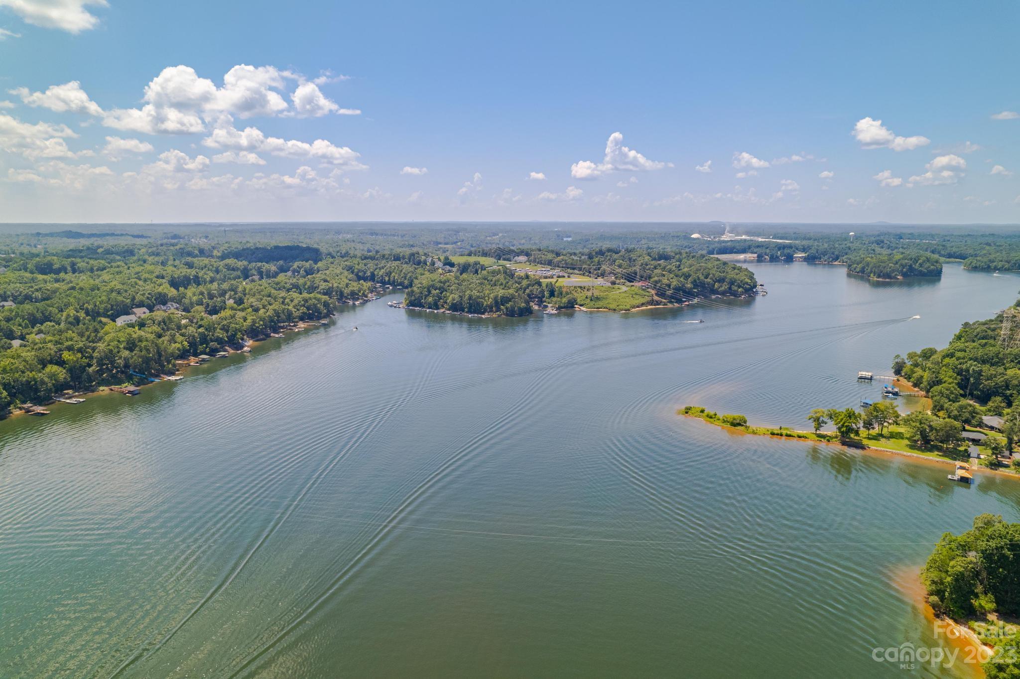 Mt Isle Harbor - Residential