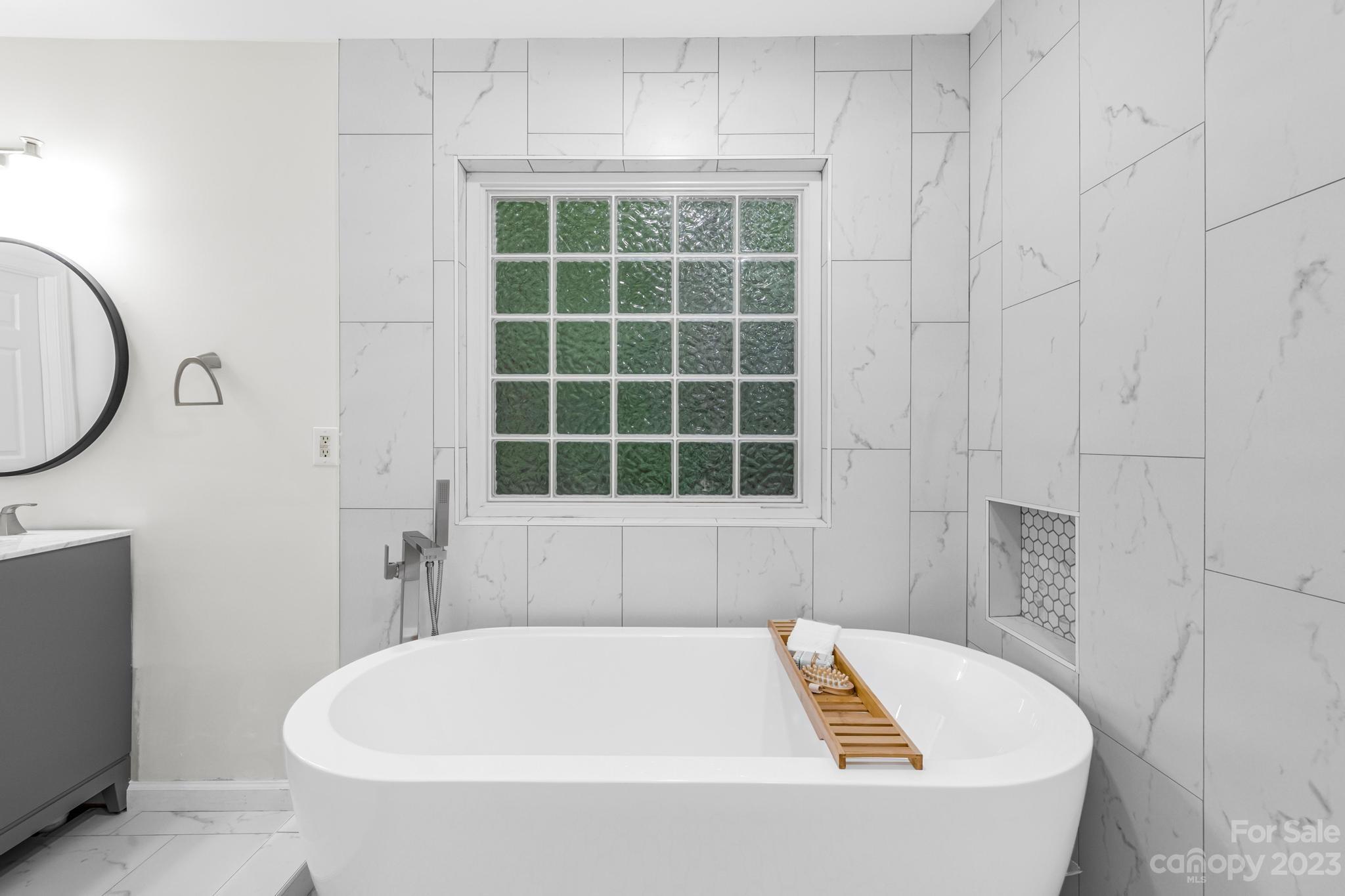 Mt Isle Harbor - Residential