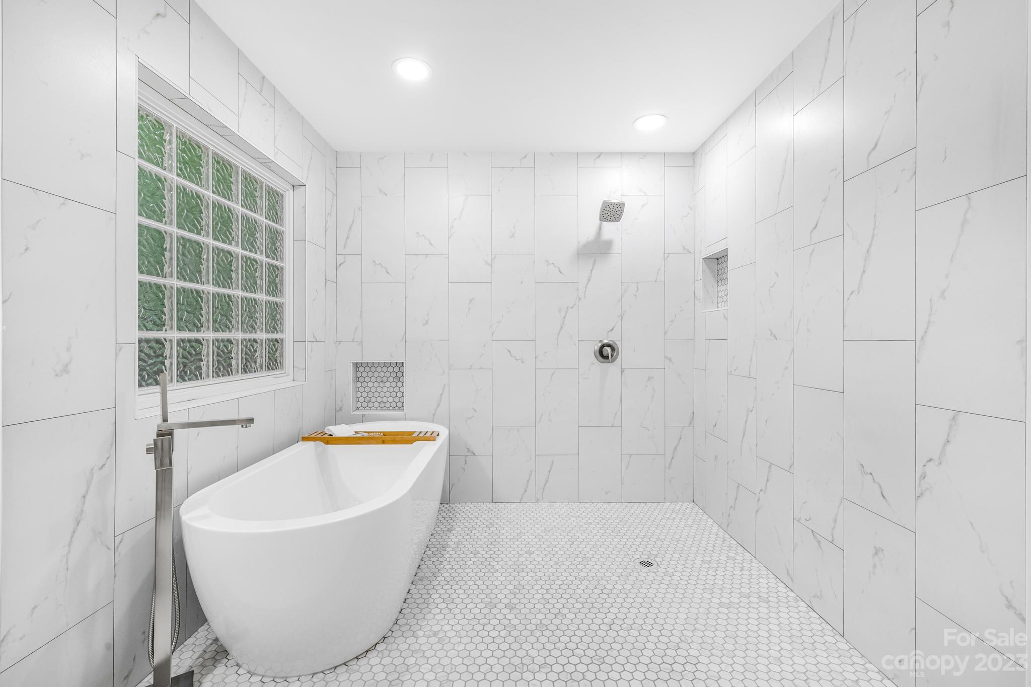 Mt Isle Harbor - Residential