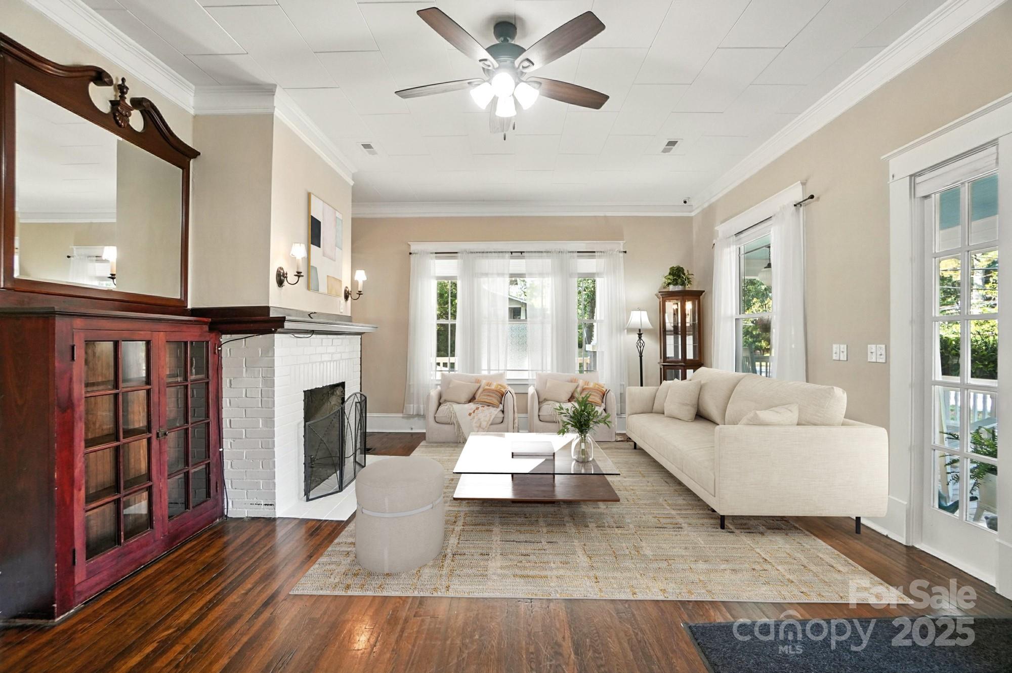 502 N Elm Street