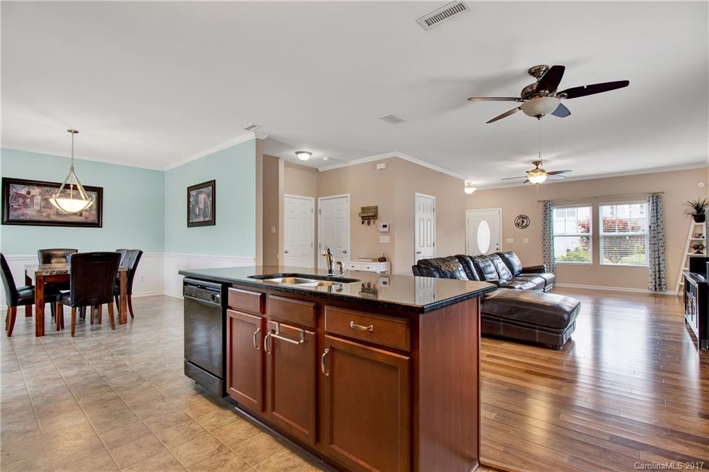 Stratford Pond - Residential