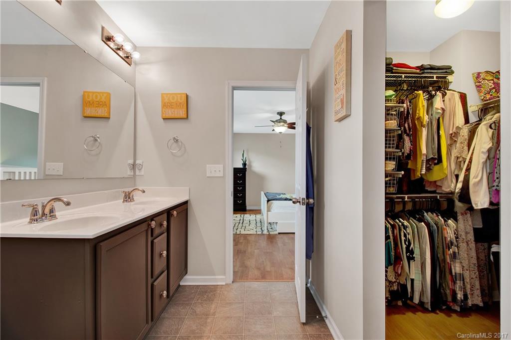 Stratford Pond - Residential