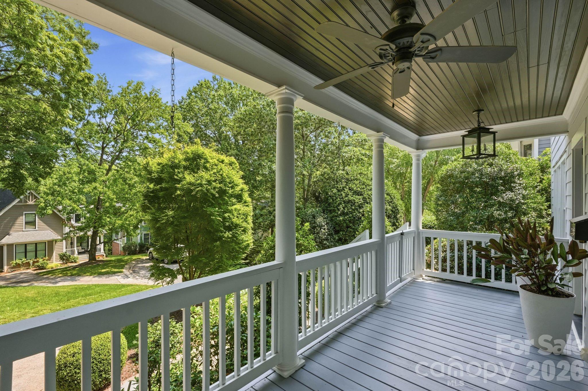 2013 Victorian Place