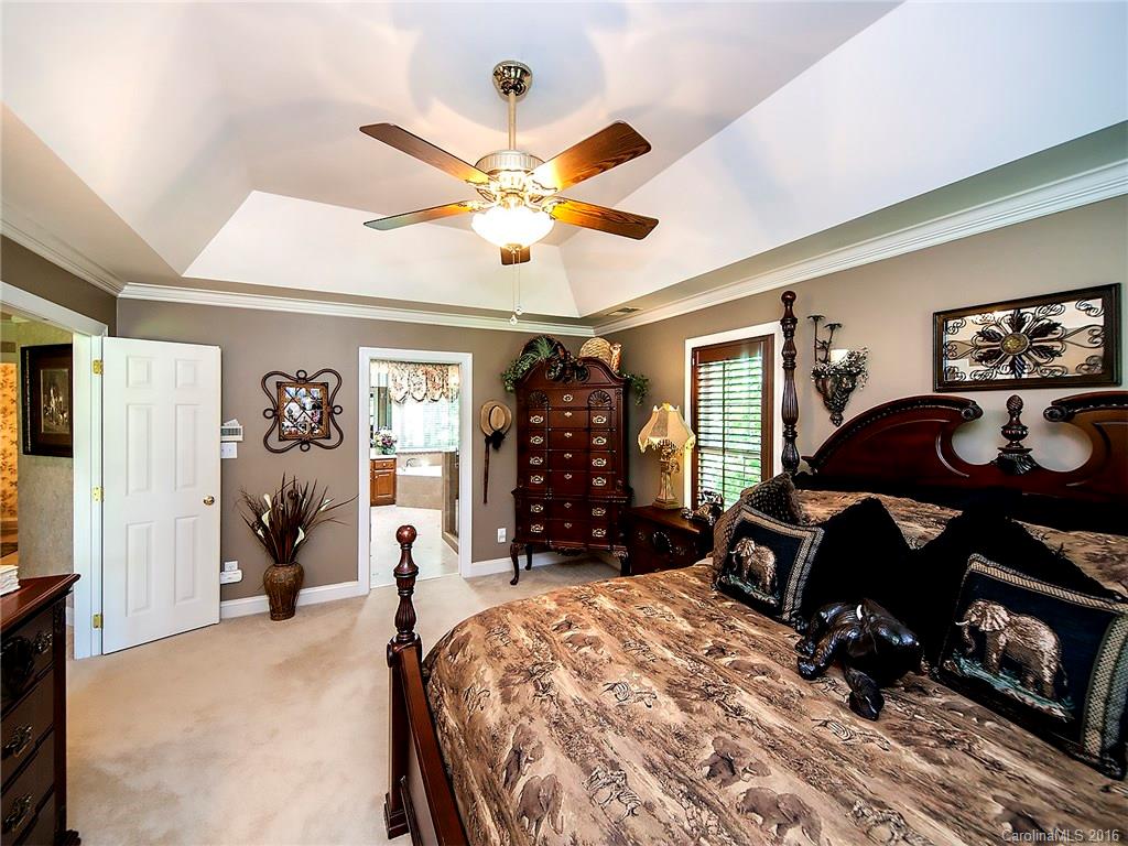 Village Lake - Residential