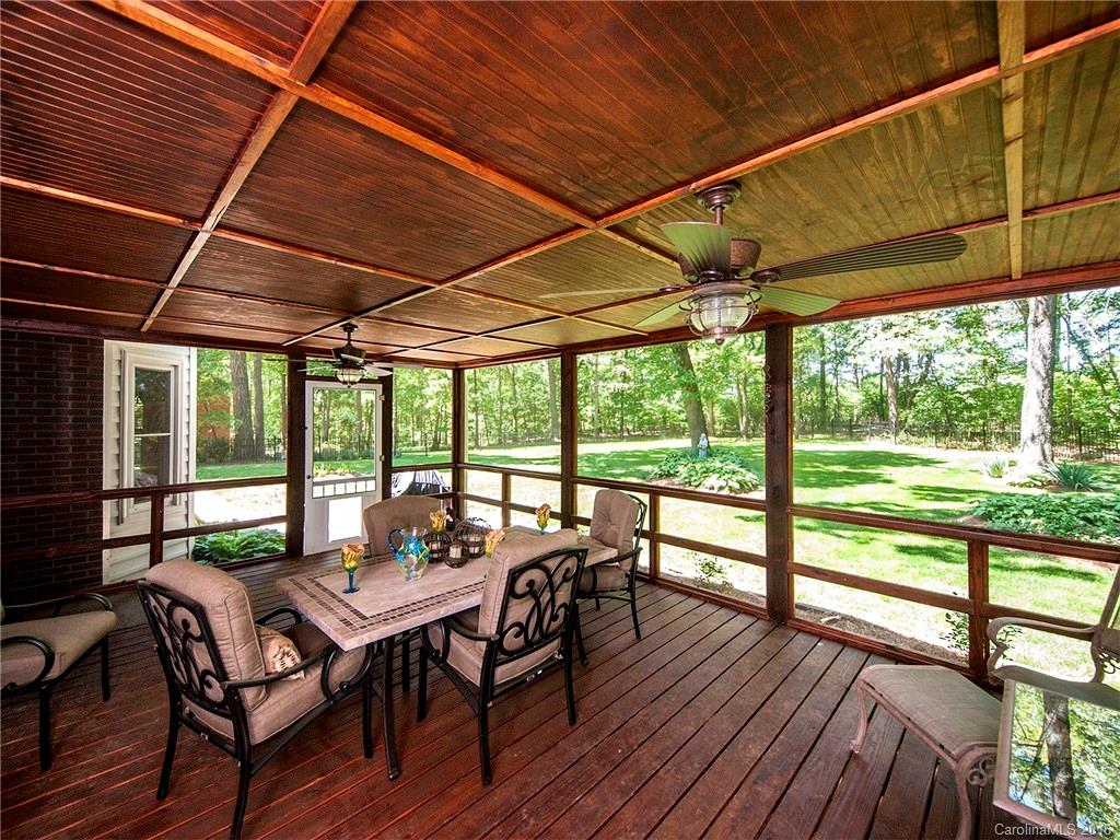 Village Lake - Residential