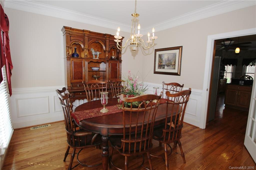 Village Lake - Residential