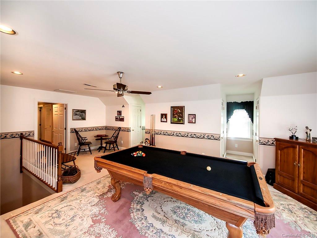 Village Lake - Residential