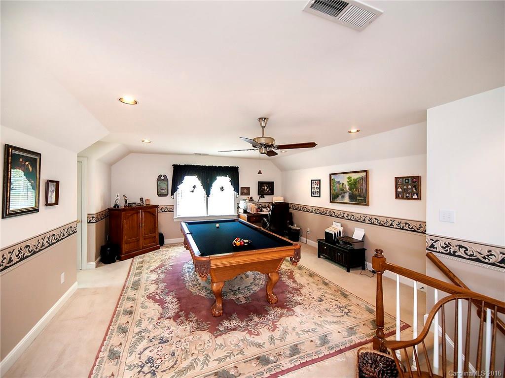 Village Lake - Residential