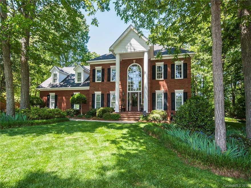 Beautiful full brick home in full brick n'borhood on .93 Acres!  Grand two story foyer with custom front door. Completely updated kitchen with granite, tile backsplash, and stainless appliances. Large master suite with garden tub, frameless shower, Tankless WH, and separate water closet. Large level, fenced backyard w/ screened porch. Irrigation, landscape lighting. Home has beautiful crown molding, first floor guest bedroom, and large laundry. SS wiring in GR. Unionville ES, Piedmont MS & HS.