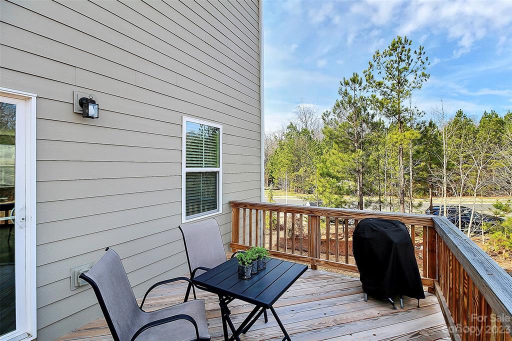 Trinity Townes - Residential