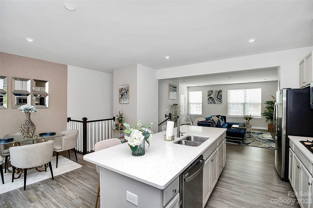 Trinity Townes - Residential