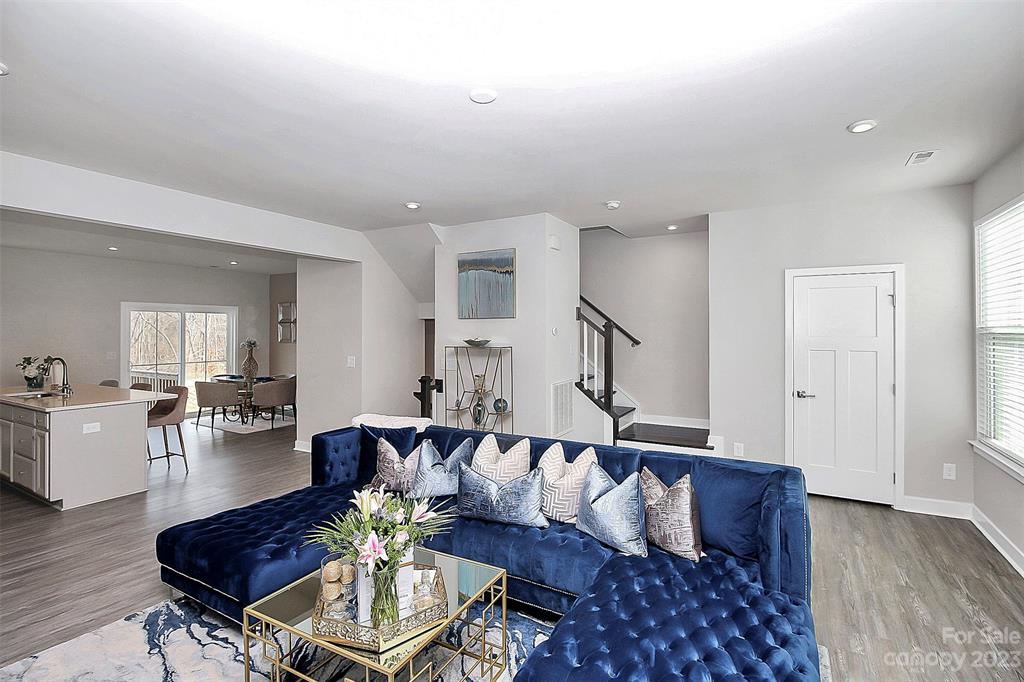 Trinity Townes - Residential